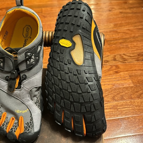 Vibram FiveFingers Spyridon MR Trail Running Shoes Size 44 (10.5/11) - Picture 3 of 6